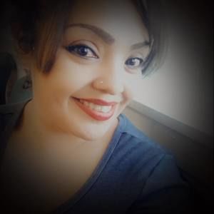 Meet your Posher, Nessa